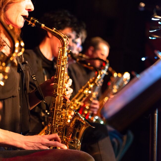 Saxofoon groep volwassenen