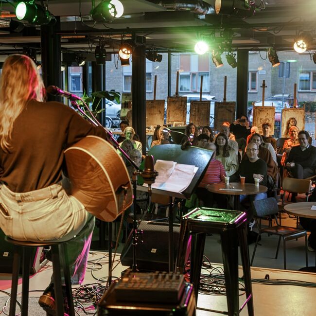 ruimte huren met podium eindhoven