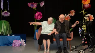 Trotse kameraden Vitalis voorstelling